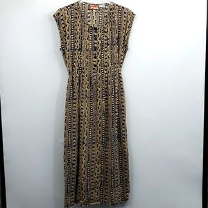 SOLD


 - April cornell size medium sleeveless blue cream dress with belt